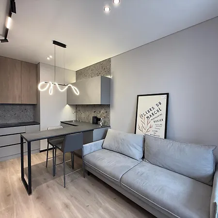 Apartment атмосфера с видом на море и балконом! Odesa