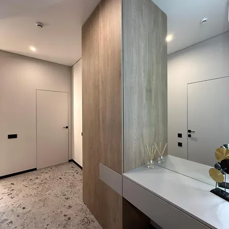 Apartment атмосфера с видом на море и балконом! Odesa